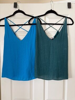 Women’s V-Neck Crisscross Strappy Camisole Tank Top - Blue / Teal